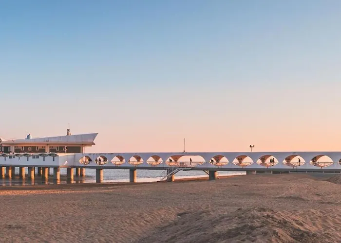 Bright Near The Apartman Lignano Sabbiadoro