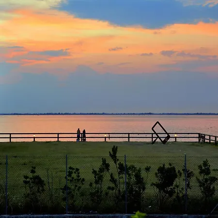 Bright Near The * Линьяно-Саббьядоро